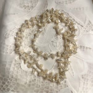 Mother of pearl necklace